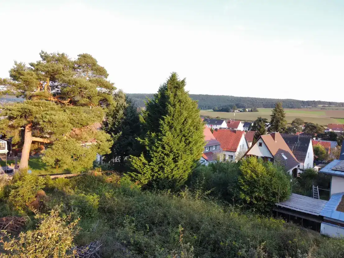 Bauplatz in toller Südlage mit Weitblick - Glasfaseranschluss (1000 Mbit/s), DH oder MFH möglich