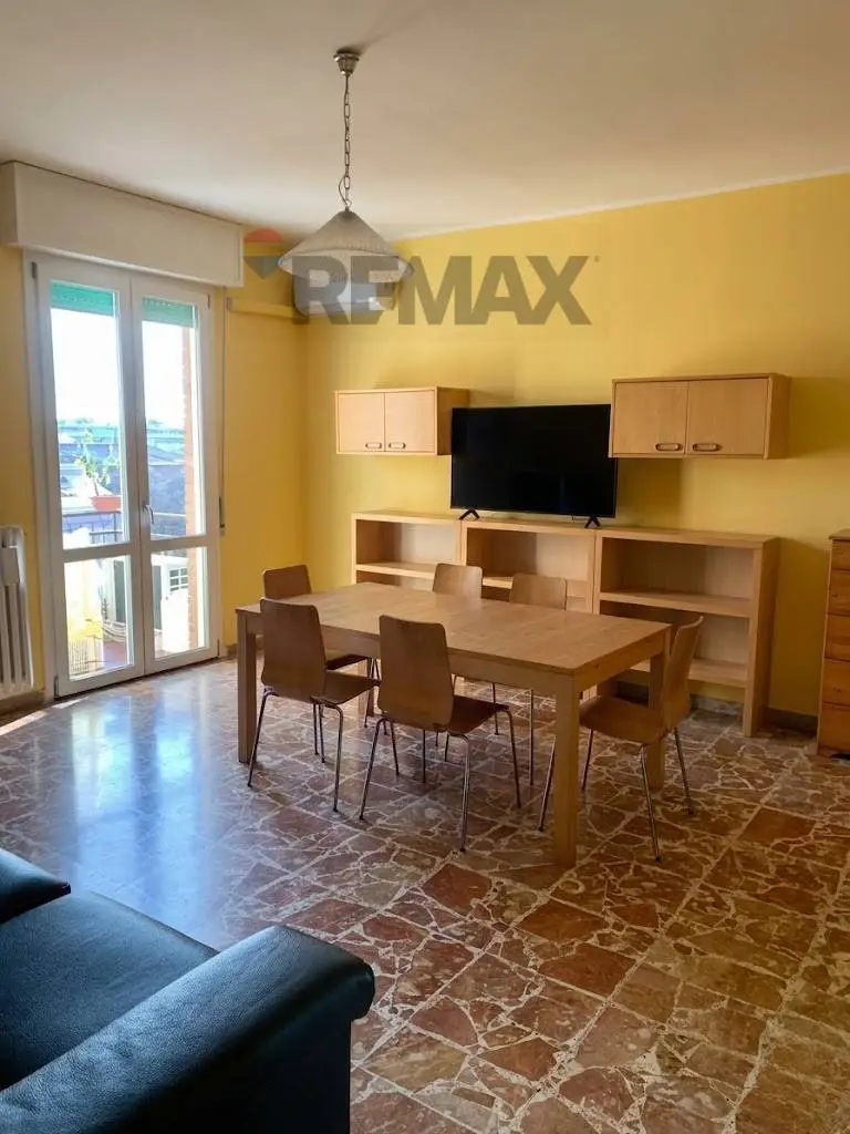 Vendita Appartamento Modena, MO (39791045-4)