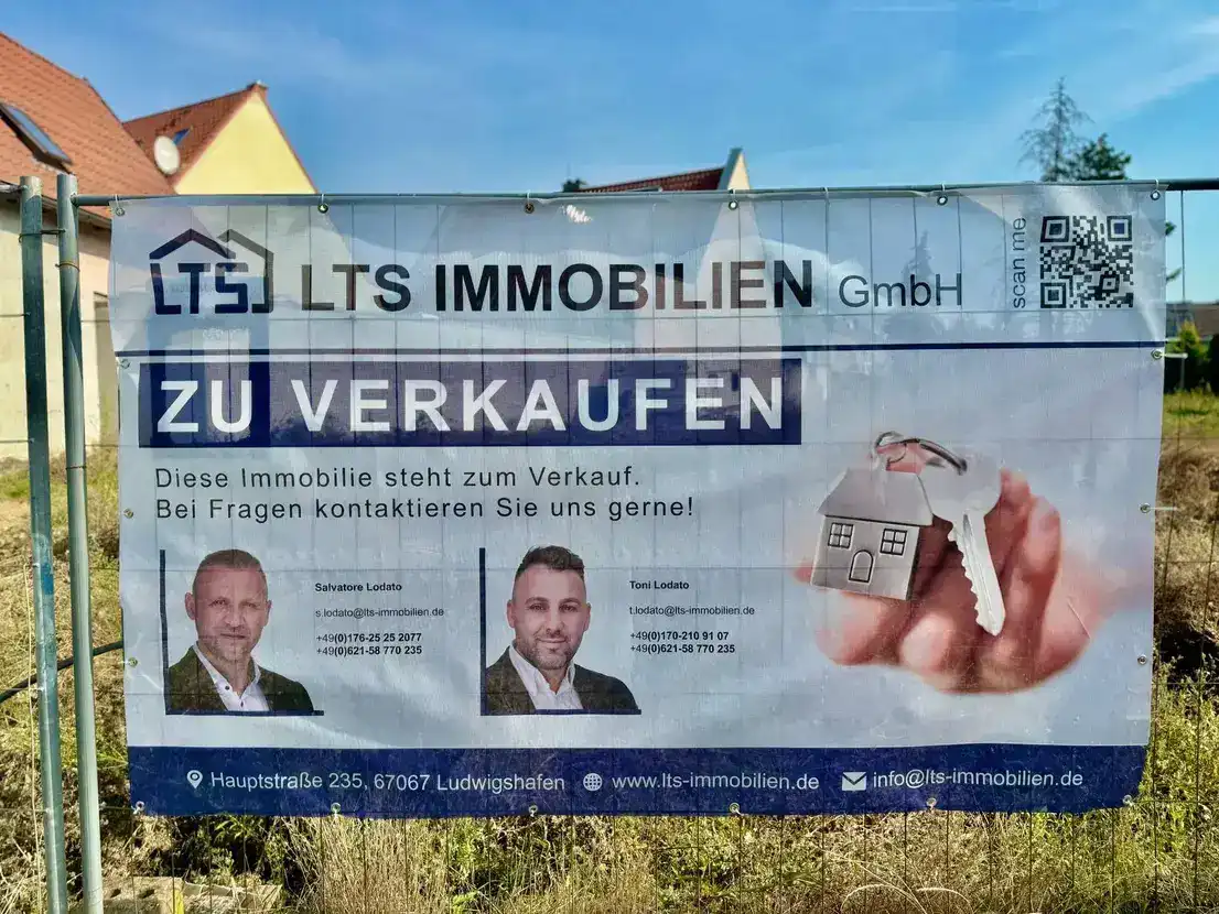 Grundstück 