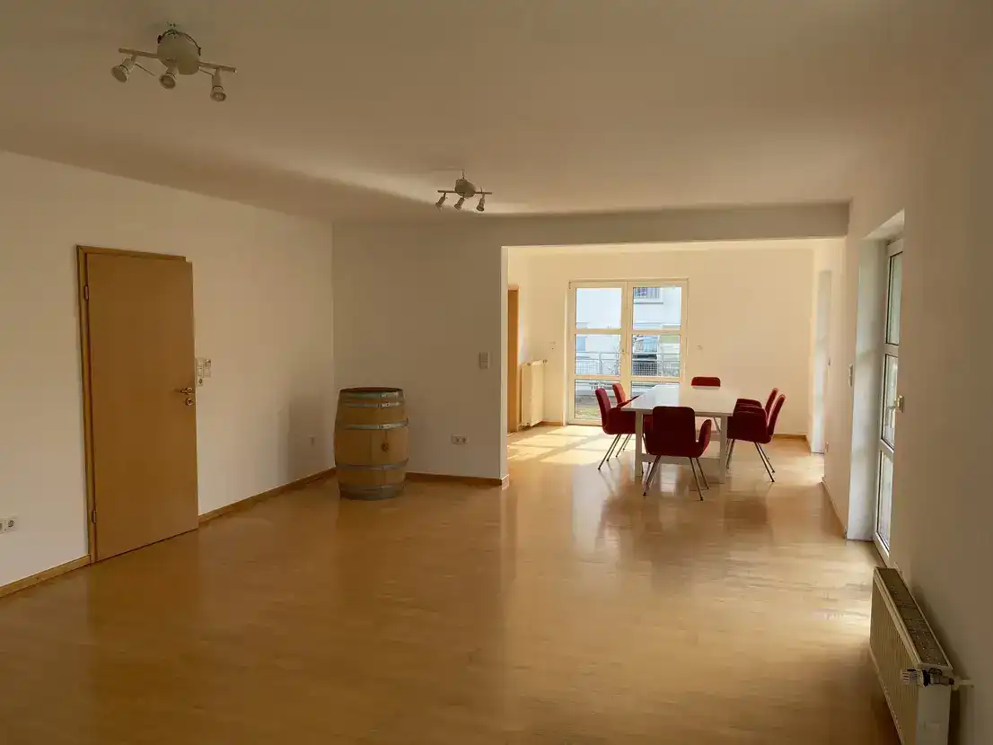 Living/Dining Area