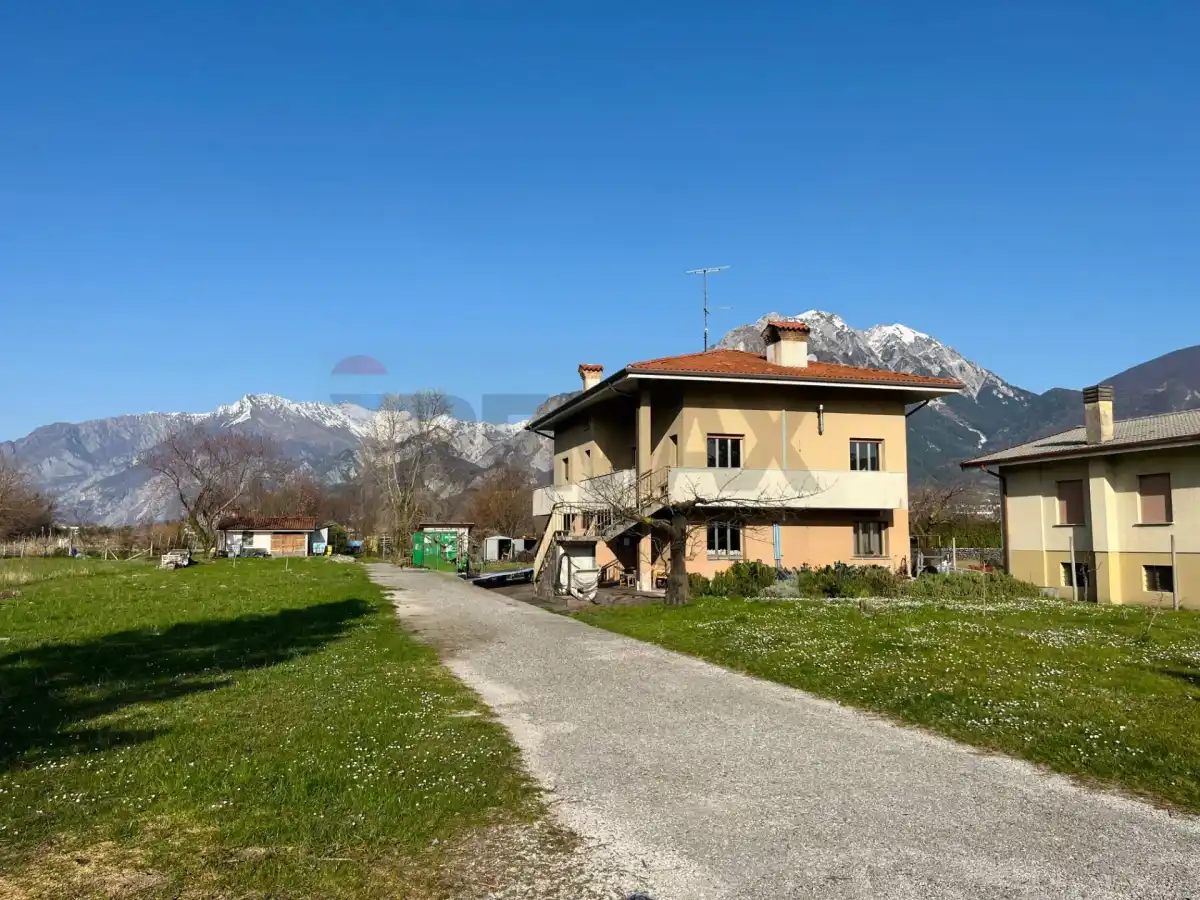 Vendita Casa Indipendente Osoppo, UD (39481015-19)