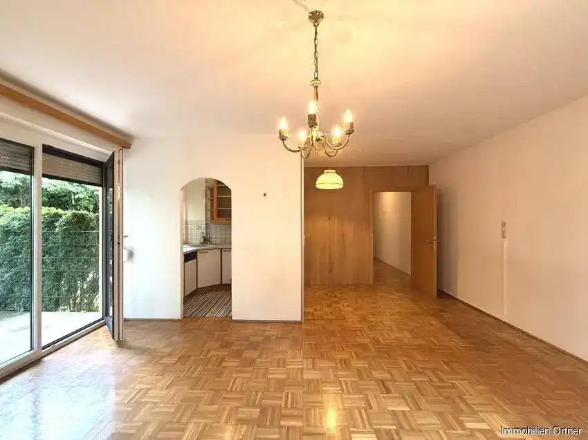 2 Zimmer Egt. Whg. mit Terrasse u. PP
