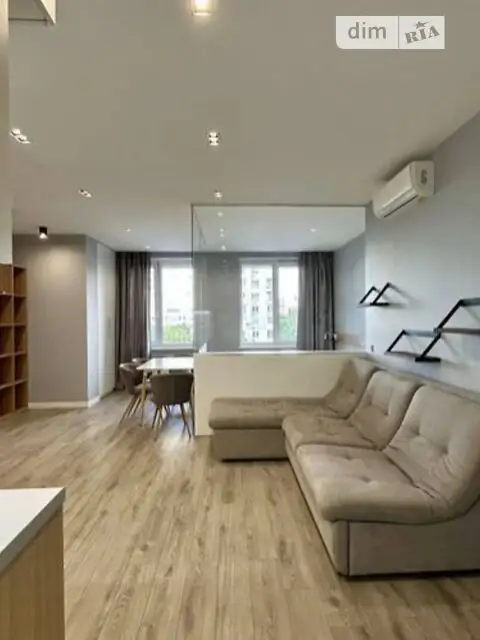 Appartement d’une pièce à Dnipro, quartier Park Shevchenka, 29K rue Vernadskyi Volodymyra, à louer sur le long terme, mensuellement