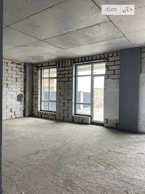 Vente d’un appartement de trois chambres à Dnipro, 18 rue Laman, quartier Centre