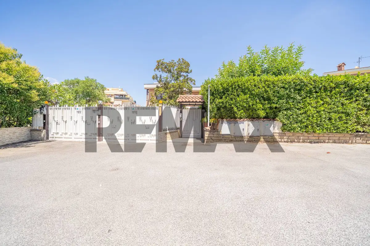 Vendita Villetta bifamiliare Roma, RM (40821001-84)