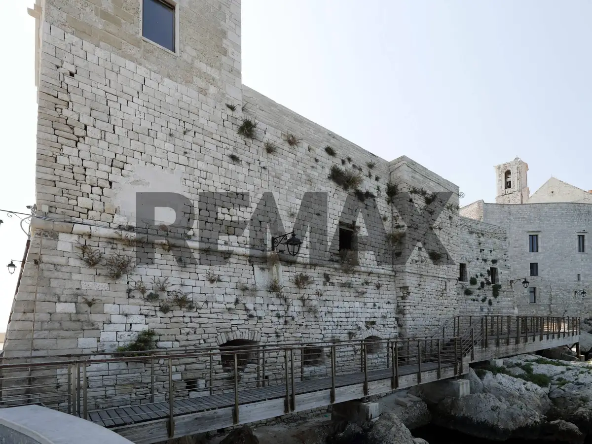 Vendita Castello Giovinazzo, BA (21260280-17)