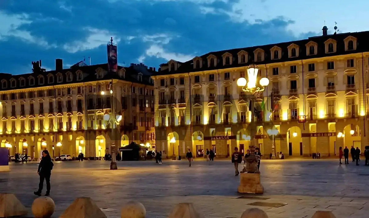 Vendita Albergo/Hotel Torino, TO (32351134-42)