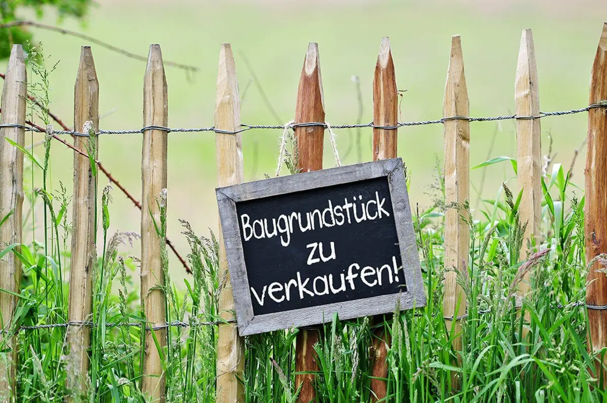 Beinahe 5.900 m² - BAUGRUNDSTÜCK am Ortsrand in toller Lage