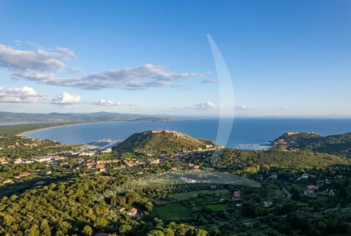 Property for sale in Monte Argentario, 3 Bedrooms – Villa – Tuscany – For Sale – A1190RV17683
