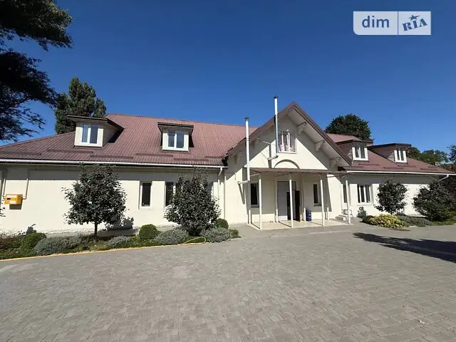 двоповерховий будинок, 686.7 кв. м, цегла. Здається помісячно в Дніпрі, в районі Мазепи