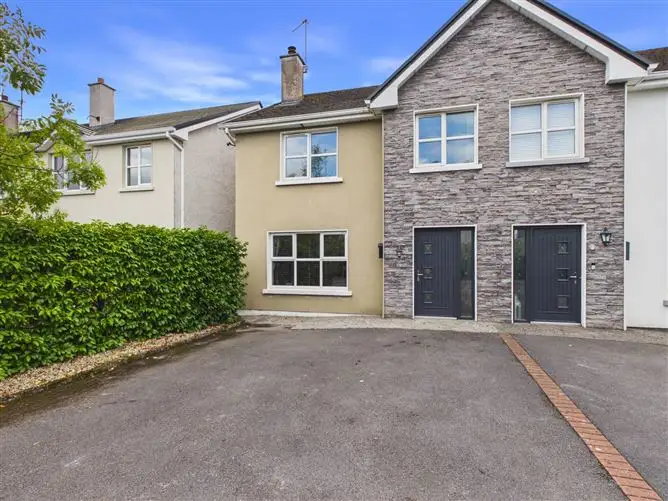 28 Danesfort Court