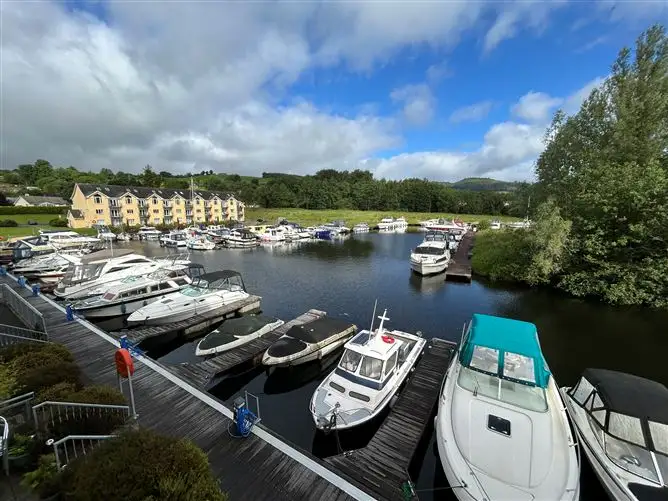 Apt 10D Harbour Village