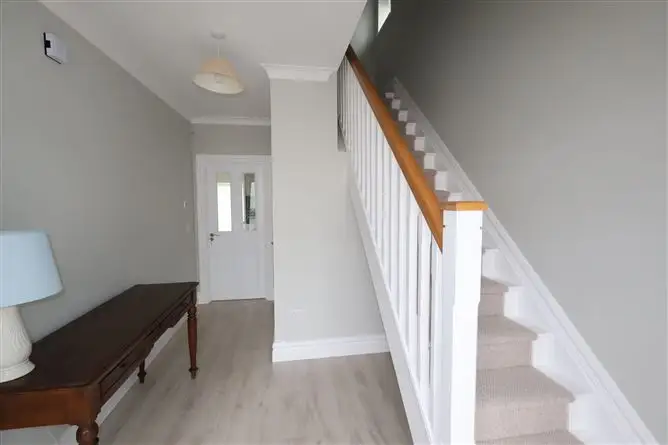 32 Ardoughan Woods
